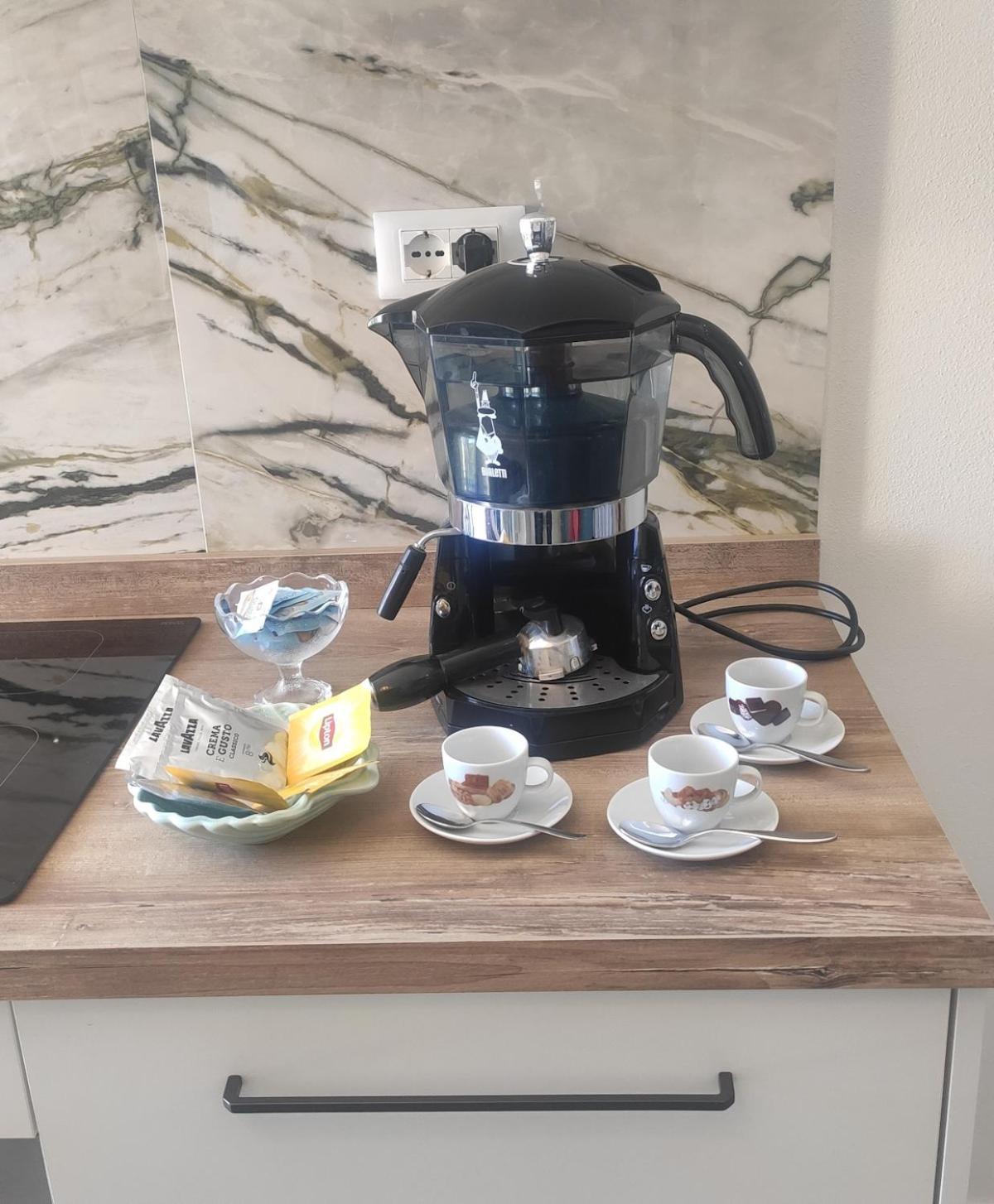 Hotel Casa Enzo La Spezia Zewnętrze zdjęcie